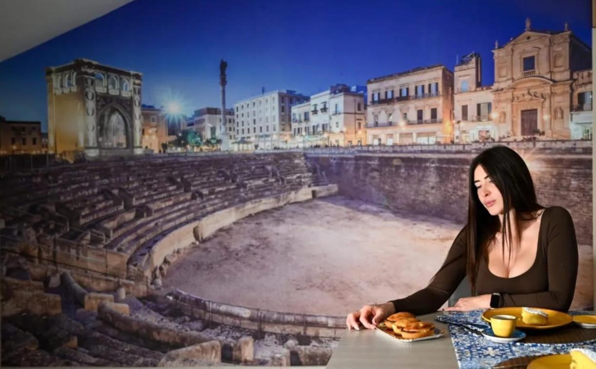 "Il Vecchio Salone" Appartamento In Pieno Centro Con Garage Privato เลชเช ภายนอก รูปภาพ